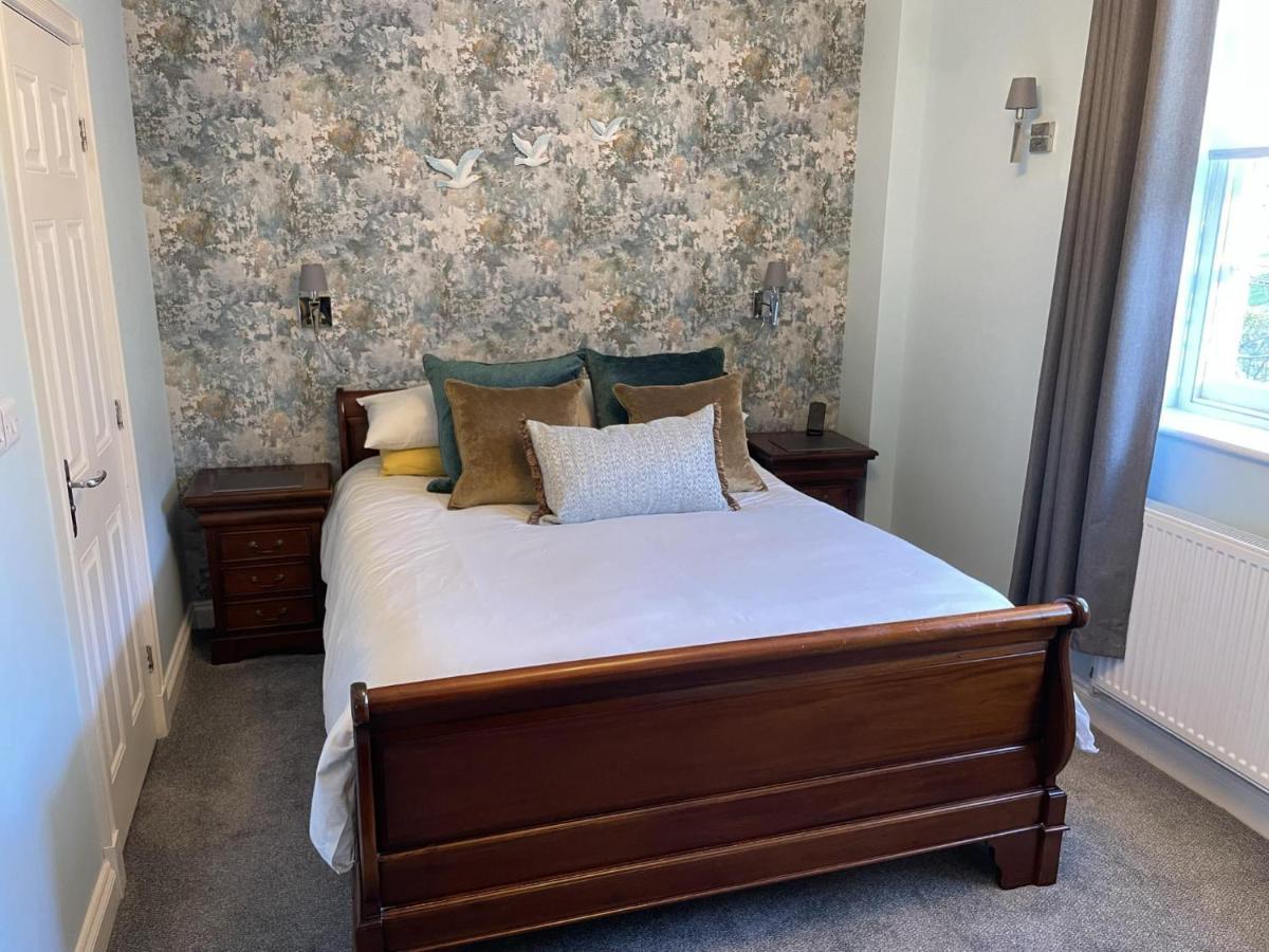 Stunning 2-bed-2bath Apt In With Parking Apartment